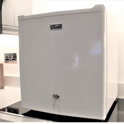Adamo BC-51C Table Top Fridge with Lock 46L - White